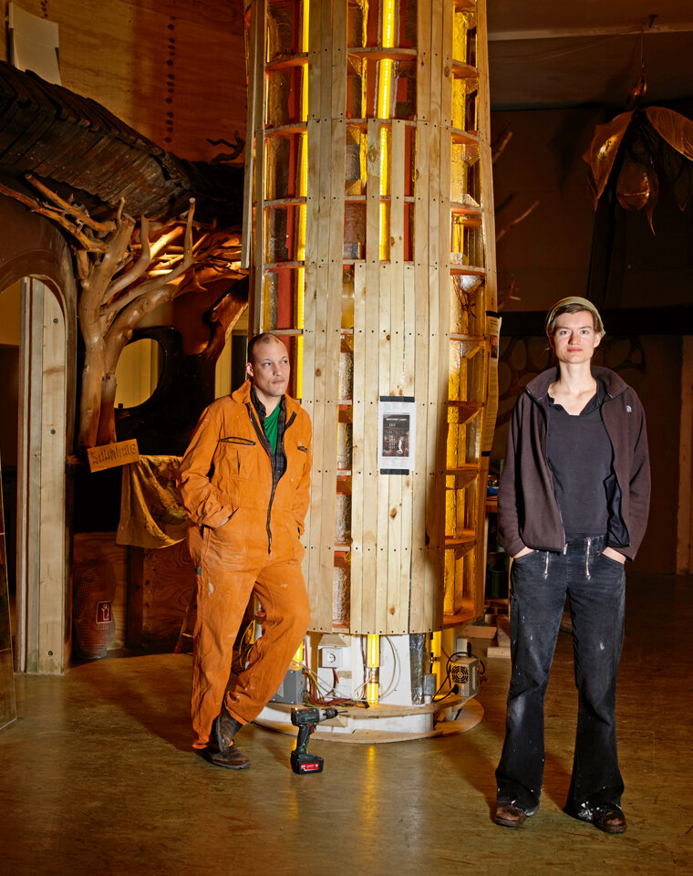 Porträt von Karin Wohlert und Scott Bolden im Baumhaus Berlin