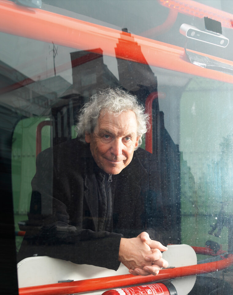 Porträt von Andreas Knie, dem Geschäftsführer vom Innovationszentrum für Mobilität und gesellschaftlichen Wandel in Berlin (InnoZ)
